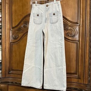 Zara  Like NEW Sailor Patch Pockets Light Blue Wash Wide-Leg High Rise Jeans